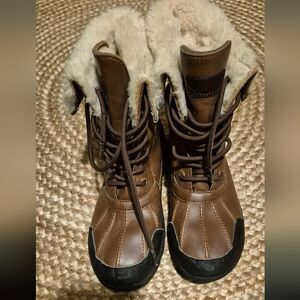 UGG  Butte Brown and Black Waterproof Boots Sz.4